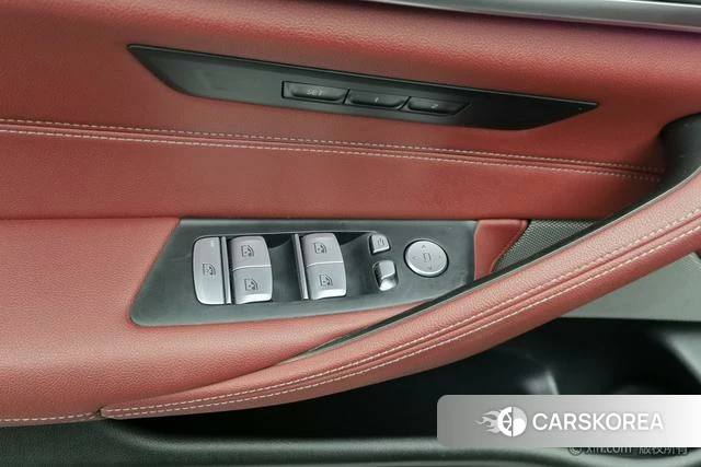 BMW 5 series id 4300317 из Китая 18