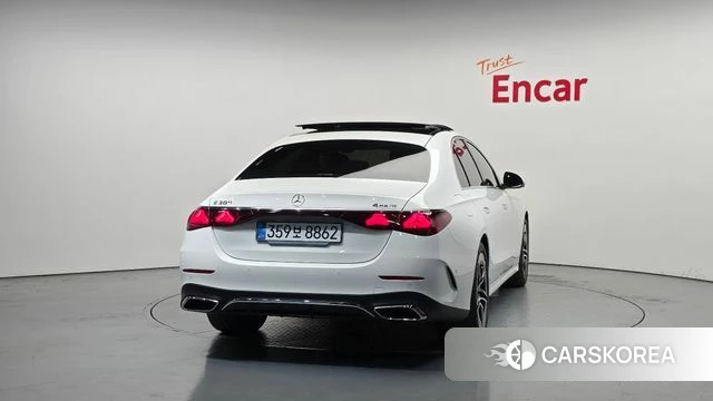 Mercedes-Benz E-Class W214 id 4185656 из Кореи 28