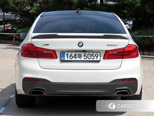 BMW 5 Series (G30) id 4448131 из Кореи 13