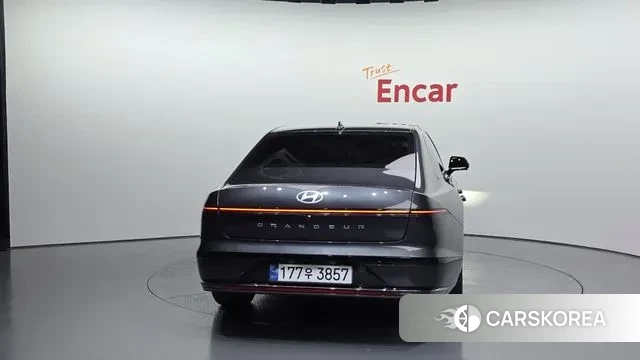 Hyundai Grandeur Hybrid (GN7) id 2884197 из Кореи 14