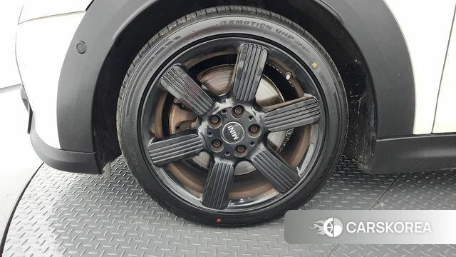 Mini Cooper S Convertible id 4463830 из Кореи 27