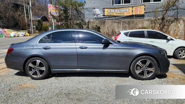 Mercedes-Benz E-Class W213 id 4568583 из Кореи 14