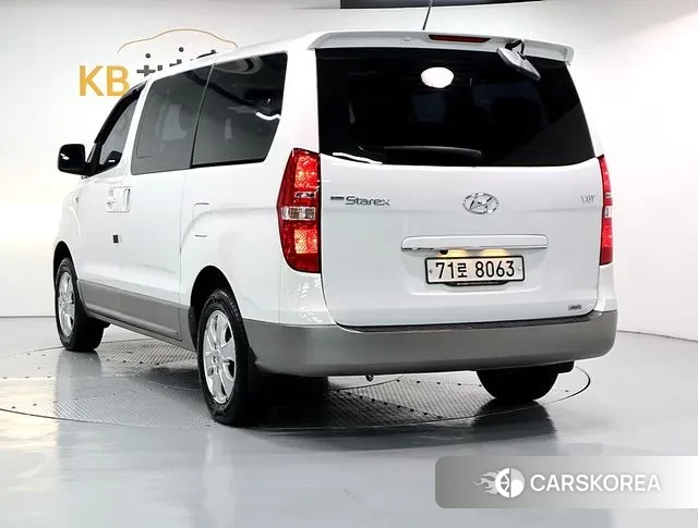 Hyundai The New Grand Starex id 3319664 из Кореи 14