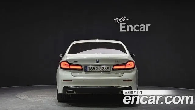 BMW 5 Series (G30) id 2858030 из Кореи 14