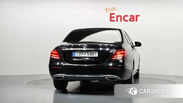 Mercedes-Benz E-Class W213 id 4647600 из Кореи 14