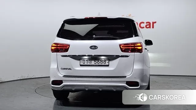 Kia The New Carnival id 2902939 из Кореи 14