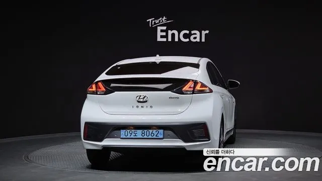 Hyundai The New Ionic Electric id 2911947 из Кореи 14