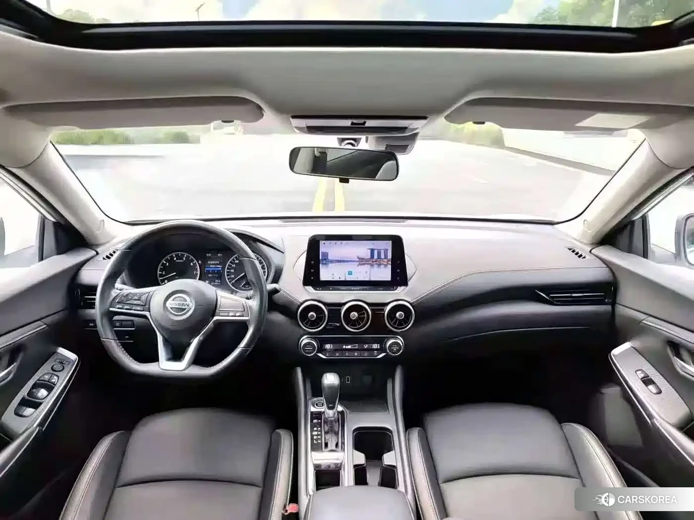 Nissan Sylphy 2021 Белый из Китая, фото 4