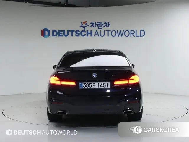 BMW 5 Series (G30) id 3754143 из Кореи 14