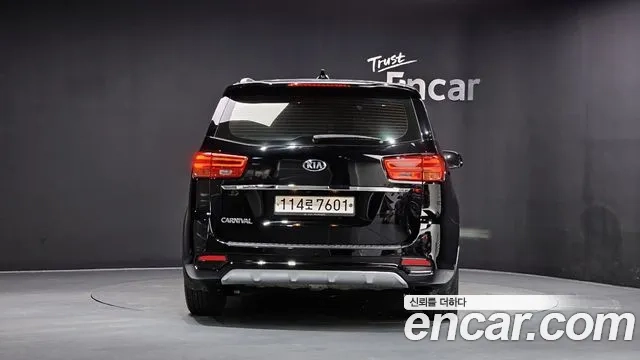 Kia The New Carnival id 2951529 из Кореи 14