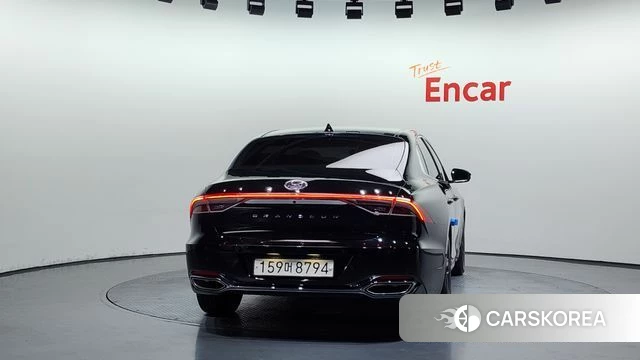 Hyundai The New Grandeur IG id 4409564 из Кореи 24