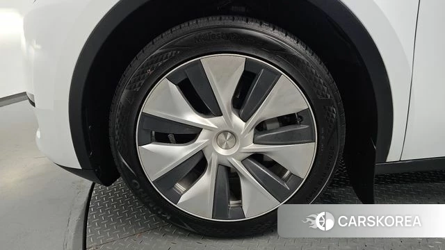 Tesla Model Y id 4768109 из Кореи 24