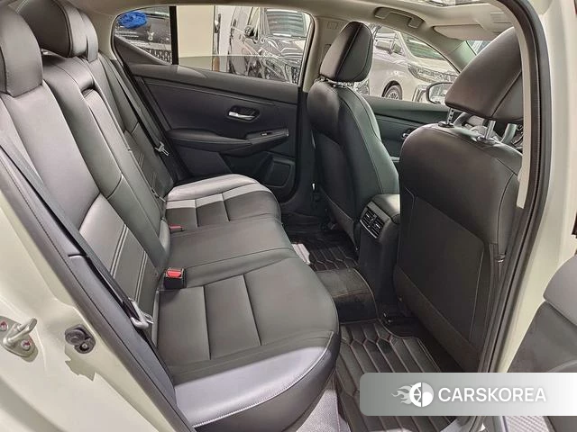 Nissan Xuan Yi 2023 Белый из Китая, фото 4