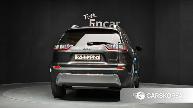 Jeep Cherokee (KL) id 3840117 из Кореи 14