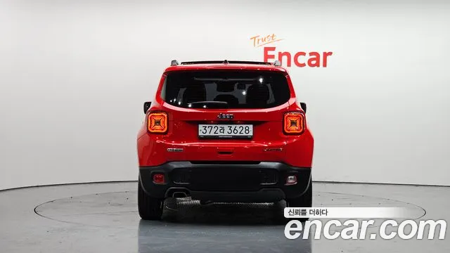 Jeep Renegade id 2375335 из Кореи 14