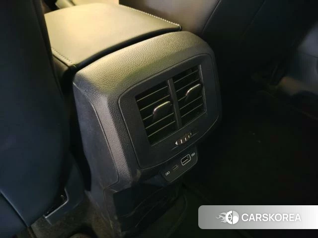 Volkswagen Tuyue id 4272741 из Китая 29