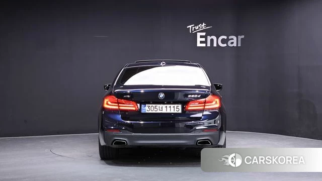 BMW 5 Series (G30) id 4582010 из Кореи 14