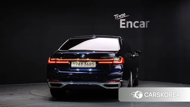 BMW 7 Series (G11) id 3592762 из Кореи 14