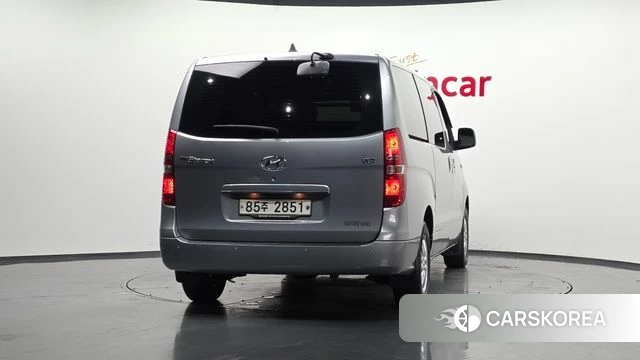 Hyundai The New Grand Starex id 4557621 из Кореи 14
