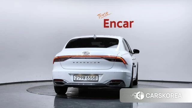 Hyundai The New Grandeur IG id 4464824 из Кореи 29