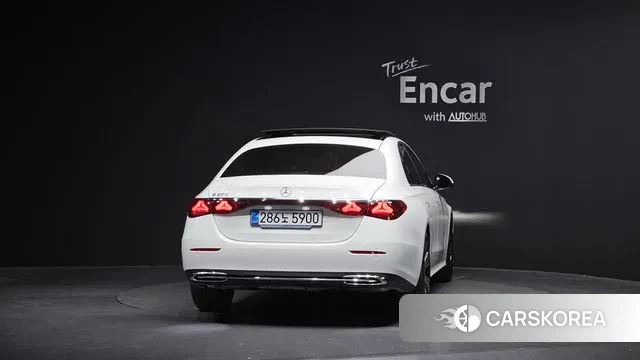 Mercedes-Benz E-Class W214 id 3565373 из Кореи 14