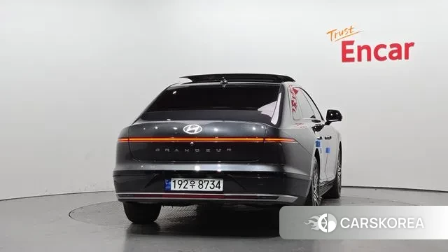 Hyundai Grandeur Hybrid (GN7) id 3079933 из Кореи 14