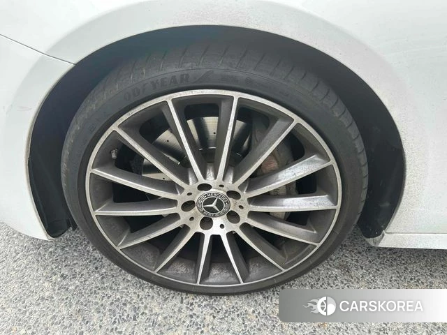 Mercedes-Benz E-Class W213 2021 Белый из Кореи, фото 4