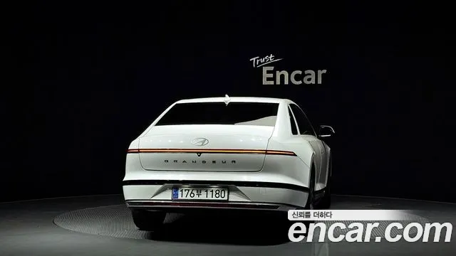 Hyundai Grandeur Hybrid (GN7) id 2647290 из Кореи 14