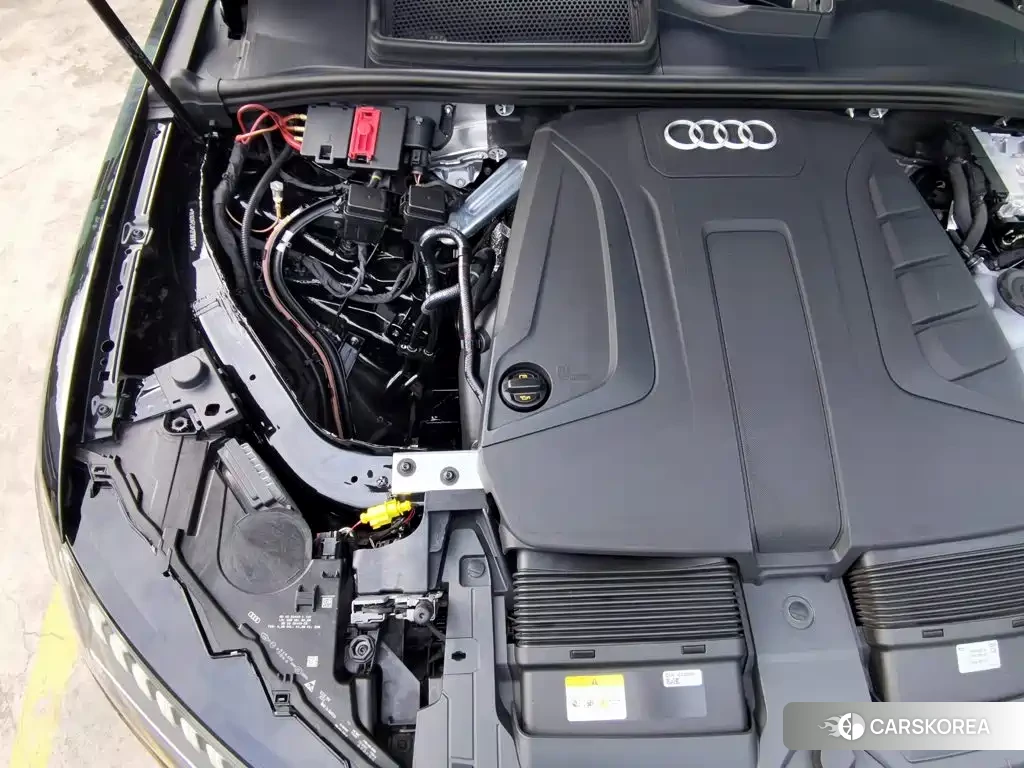 Audi Q7 id 4654958 из Китая 24