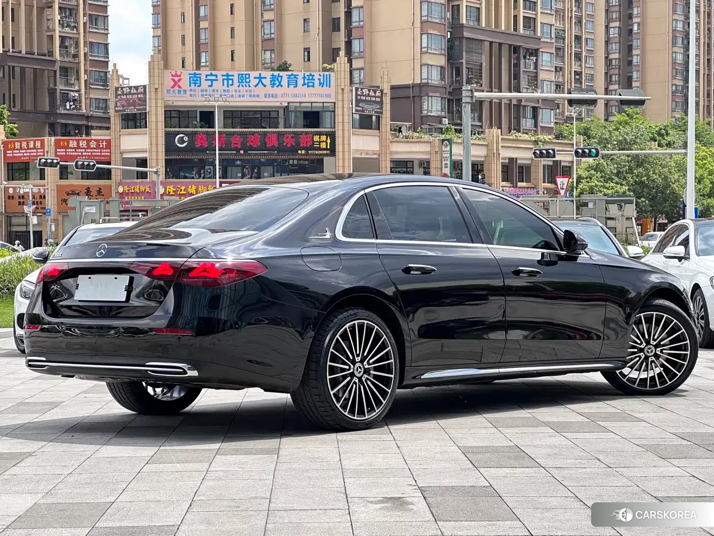 Mercedes-Benz E-Class id 4546705 из Китая 28