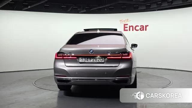 BMW 7 Series (G11) id 3686826 из Кореи 14