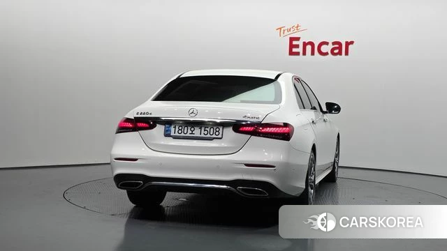 Mercedes-Benz E-Class W213 id 3885338 из Кореи 14