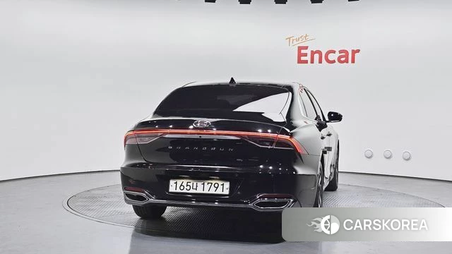 Hyundai The New Grandeur IG Hybrid id 3852964 из Кореи 14