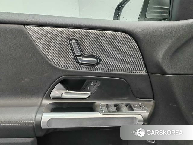 Mercedes-Benz GLB id 4209280 из Китая 12