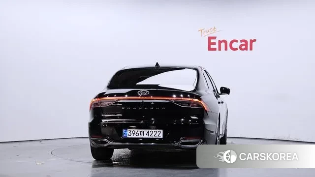 Hyundai The New Grandeur IG id 3416533 из Кореи 14