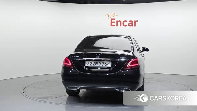 Mercedes-Benz C-Class W205 id 4203014 из Кореи 25