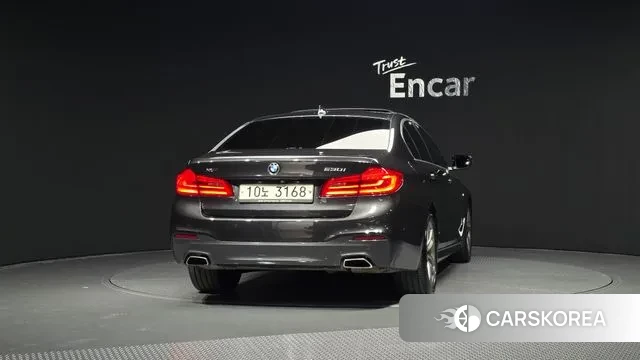 BMW 5 Series (G30) id 3330771 из Кореи 14