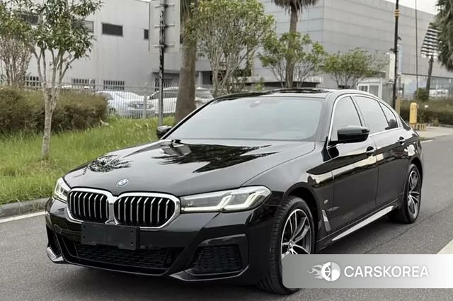 BMW 5 series PHEV id 4213653 из Китая 10