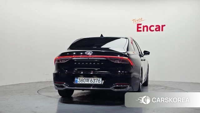 Hyundai The New Grandeur IG id 4641719 из Кореи 27