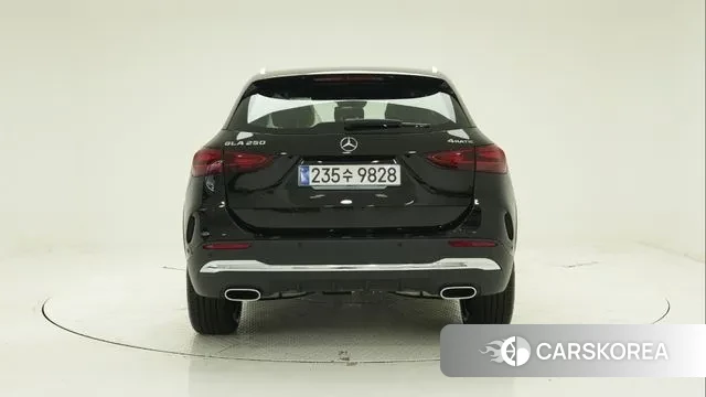 Mercedes-Benz GLA - Class H247 id 3410146 из Кореи 11