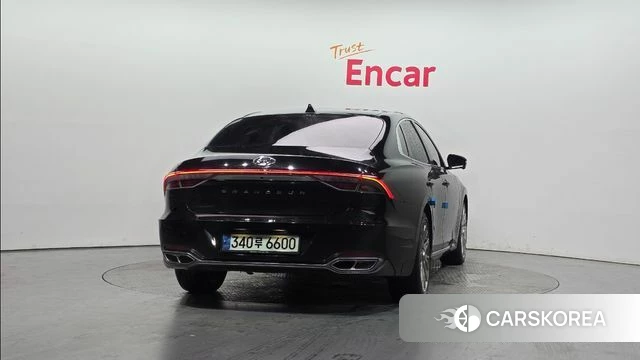 Hyundai The New Grandeur IG id 4283744 из Кореи 30