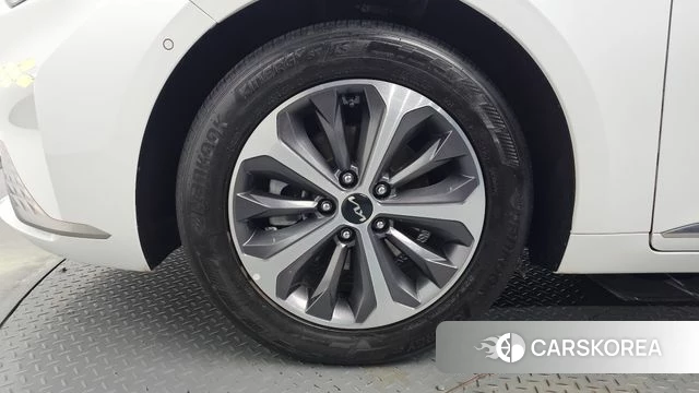 Kia K8 Hybrid id 4302541 из Кореи 29