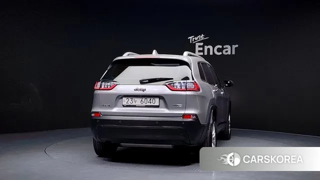 Jeep Cherokee (KL) id 3292329 из Кореи 14