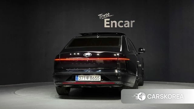 Hyundai Grandeur (GN7) id 3825992 из Кореи 14