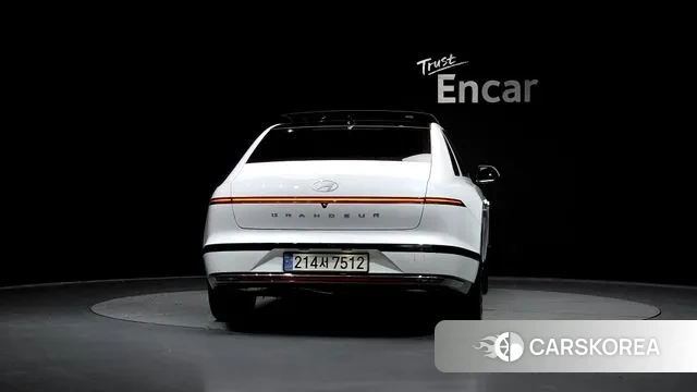 Hyundai Grandeur Hybrid (GN7) id 3769966 из Кореи 14