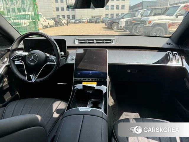 Mercedes-Benz S-class 2023 Черный из Китая, фото 4