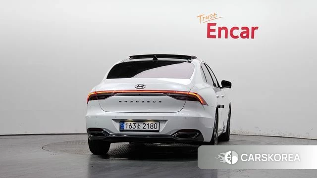 Hyundai The New Grandeur IG Hybrid id 4764314 из Кореи 14