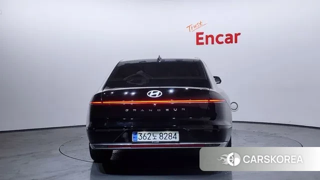 Hyundai Grandeur (GN7) id 3457892 из Кореи 14