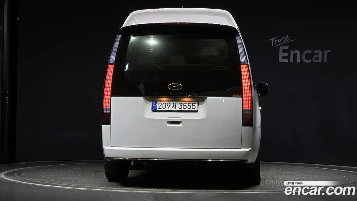 Hyundai Staria id 2041102 из Кореи 14