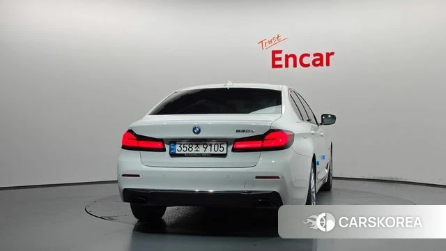 BMW 5 Series (G30) id 4854965 из Кореи 14